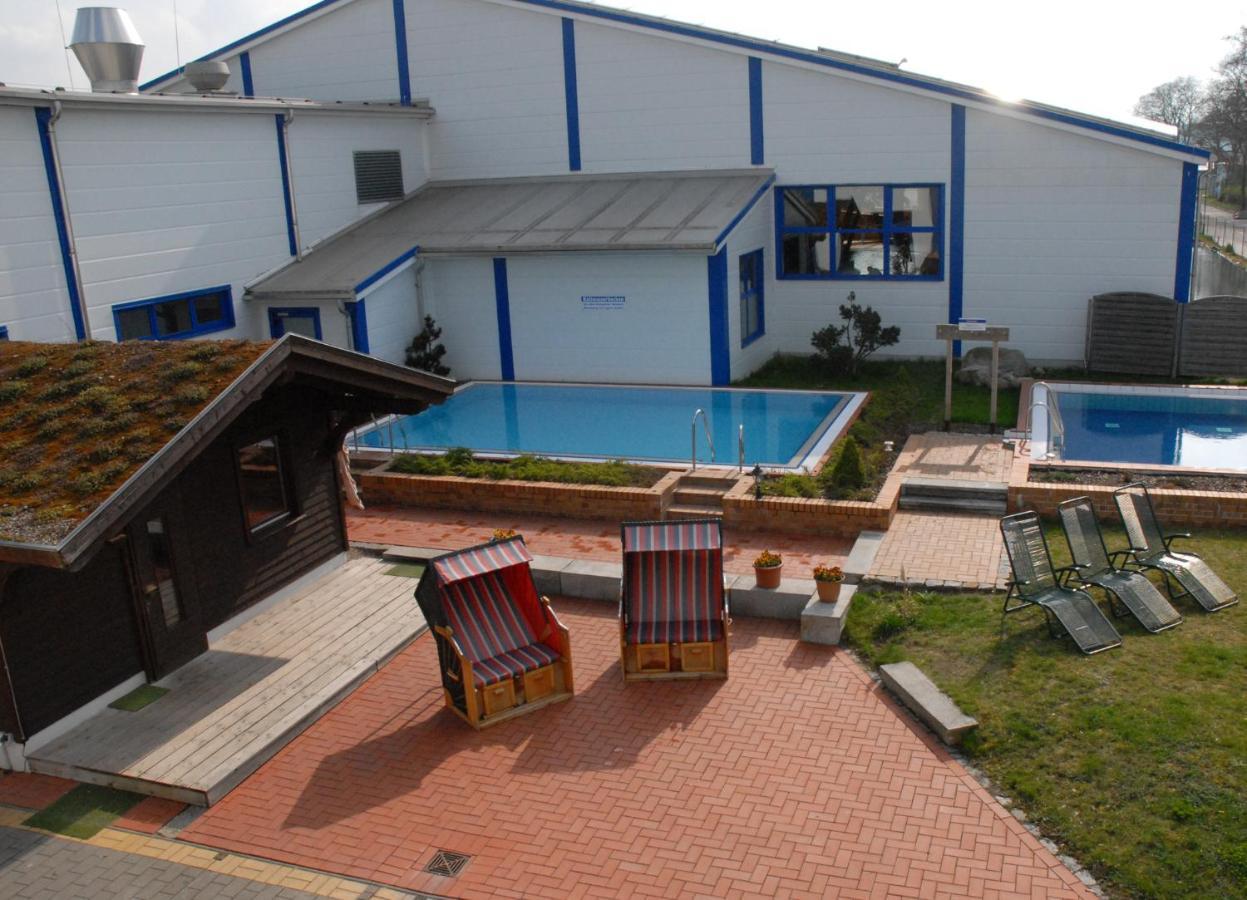 Sporthotel Neuruppin - Apartmenthaus Mit Ferienwohnungen Zewnętrze zdjęcie